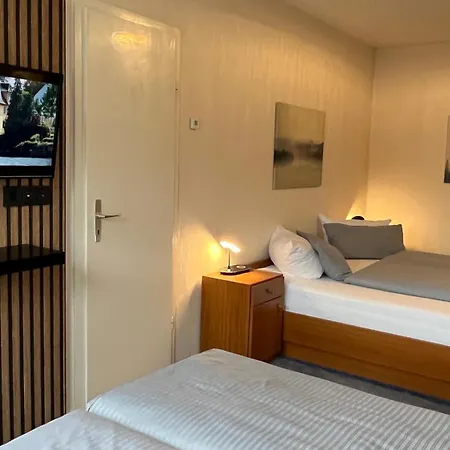 Haus Am بيت ضيافة 4*
