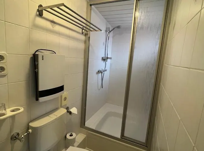 Πανσιόν Haus Am 4*